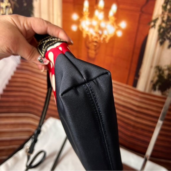 Dooney & Bourke Disney Resort Minnie Mouse Crossbody sold out! Rocks the Dots! - Picture 9 of 17